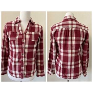 Charlotte Russe Long Sleeves Plaid Shirt Size S
